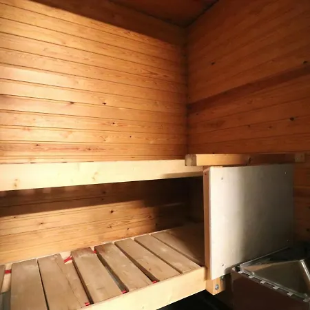 דירה And Spacious For 4 With Sauna קירקונומי